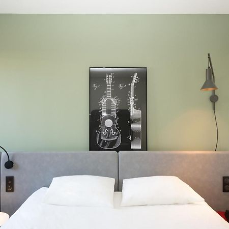 ホテル Ibis Reims タンクー エクステリア 写真