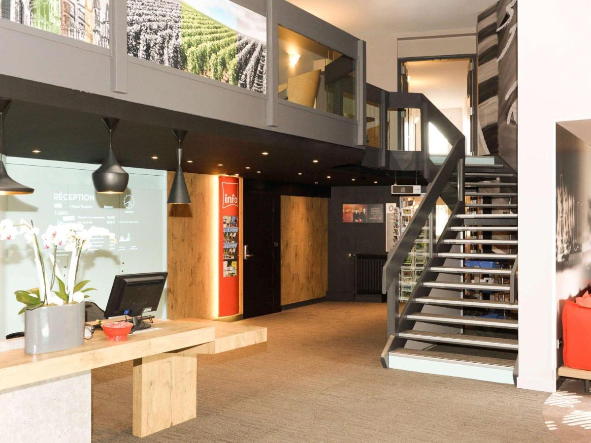 ホテル Ibis Reims タンクー エクステリア 写真
