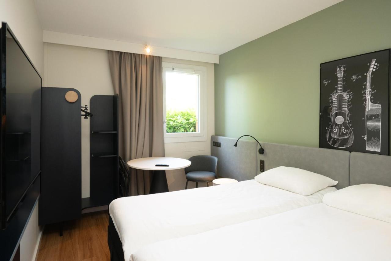 ホテル Ibis Reims タンクー エクステリア 写真