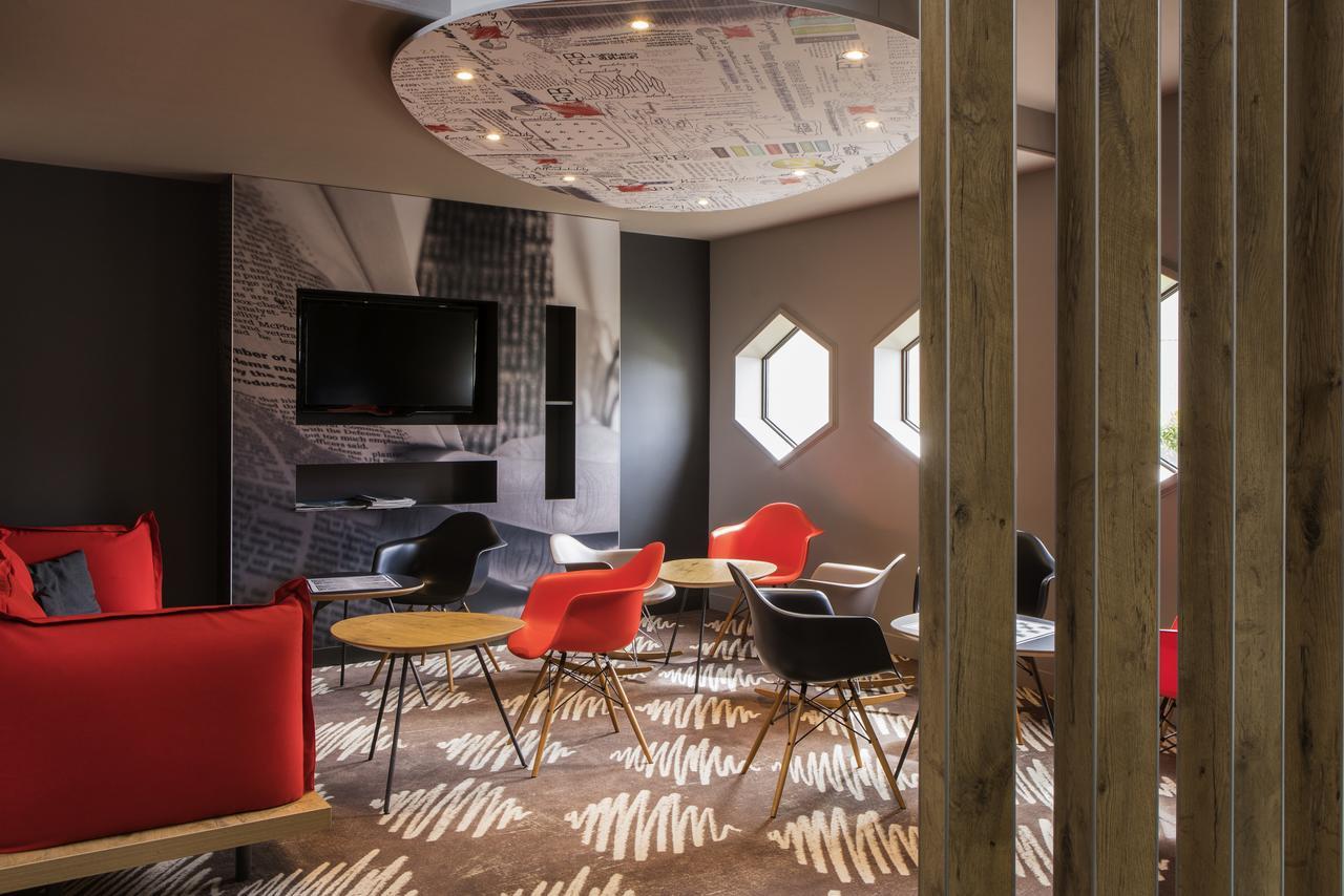 ホテル Ibis Reims タンクー エクステリア 写真