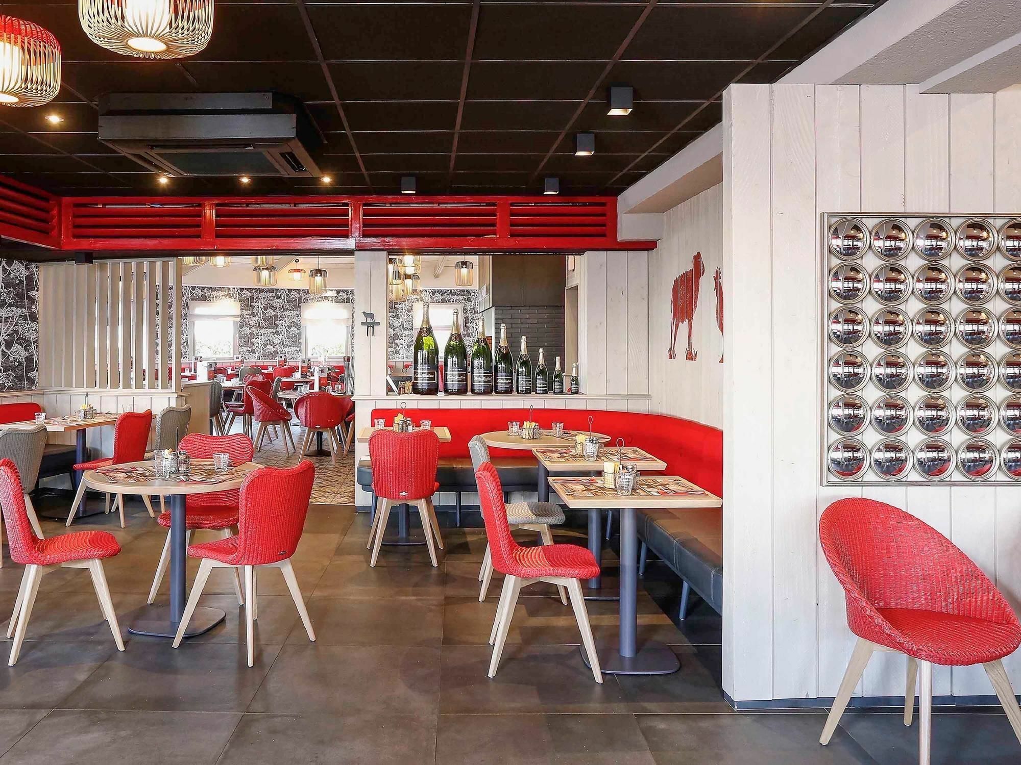 ホテル Ibis Reims タンクー エクステリア 写真