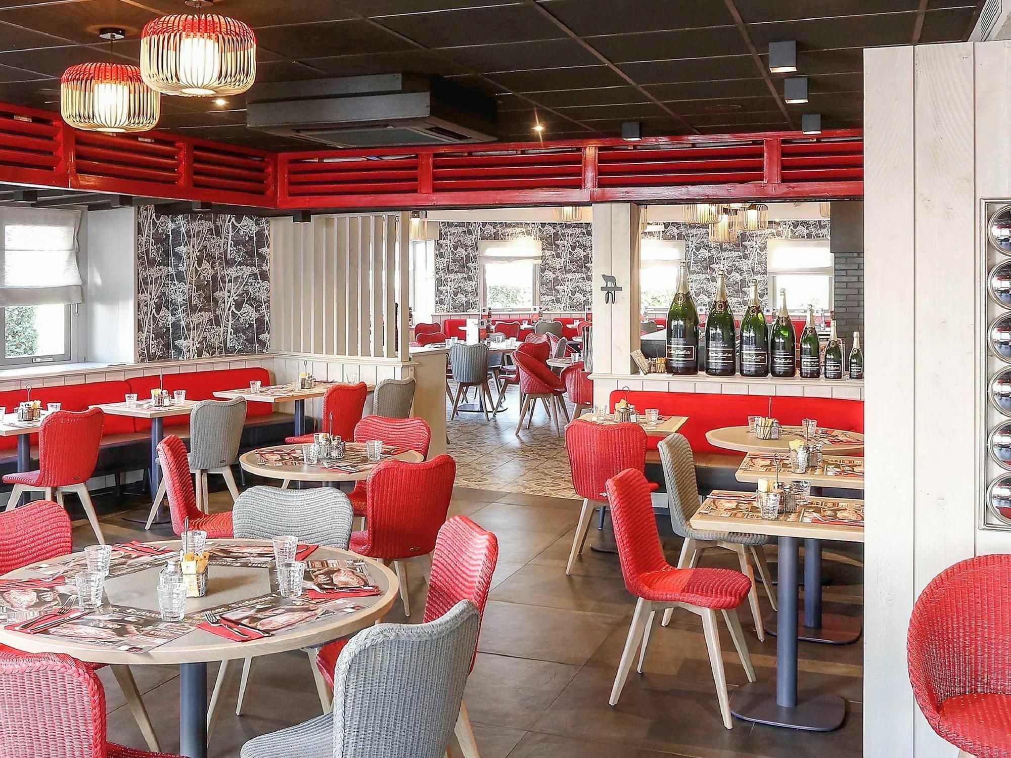 ホテル Ibis Reims タンクー エクステリア 写真